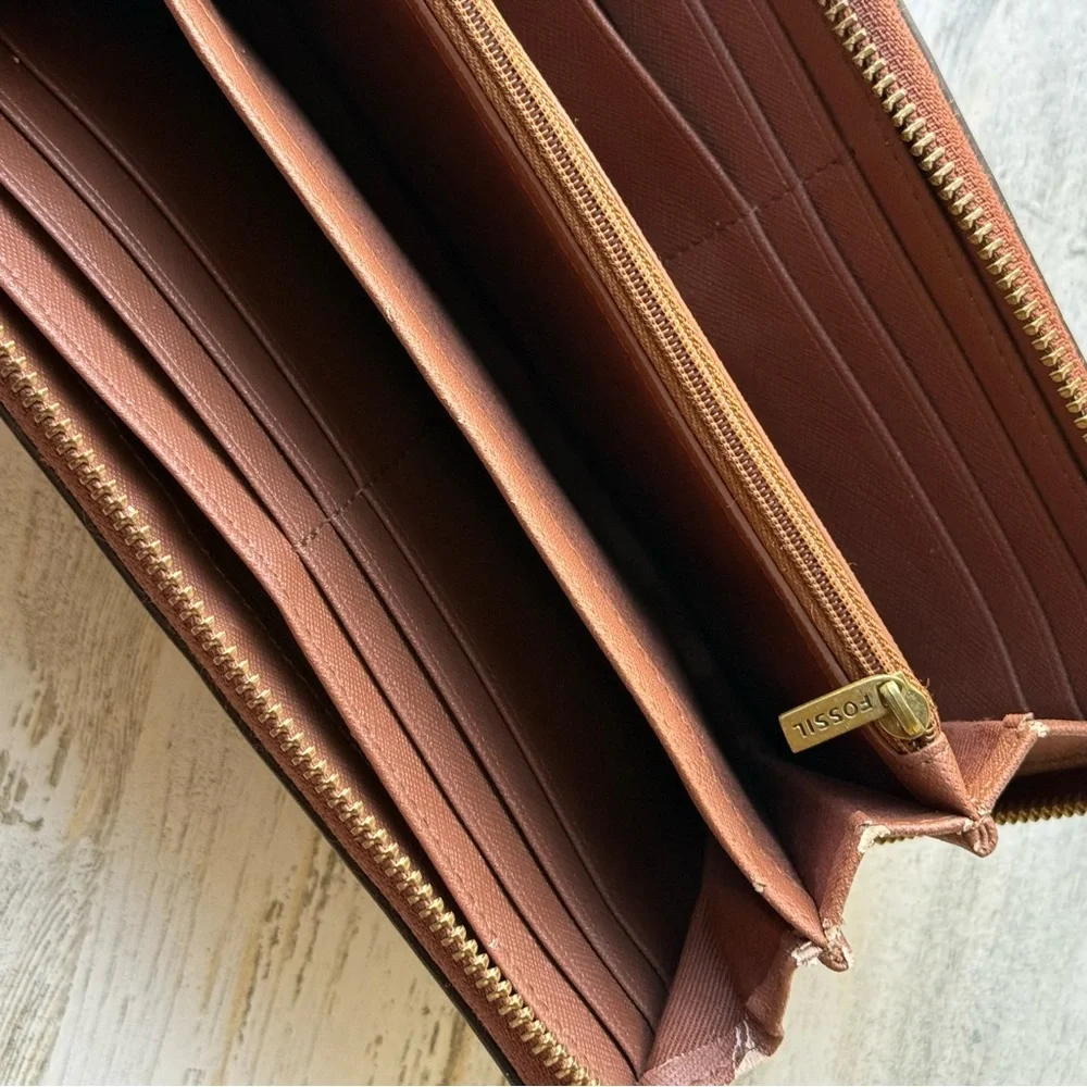 Fossil Cognac 'Sydney' Leather Zip Around Clutch Wristlet Wallet Large Size